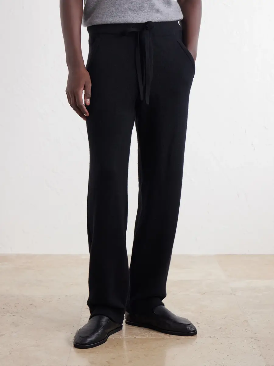God’s True Cashmere Straight-Leg Cashmere Drawstring Trousers - Men | Thumbnail 3 God’s True Cashmere Straight-Leg Cashmere Drawstring Trousers - Men | Thumbnail 3