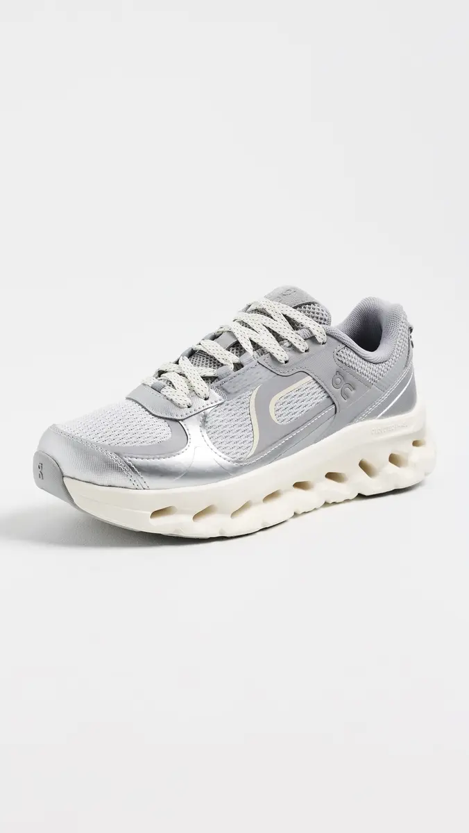 ON Cloudtilt Arc Sneakers | Thumbnail 2