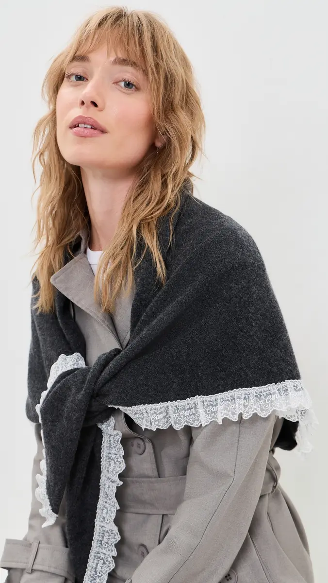 Ganni Wool Lace Triangular Scarf XXL | Thumbnail 3