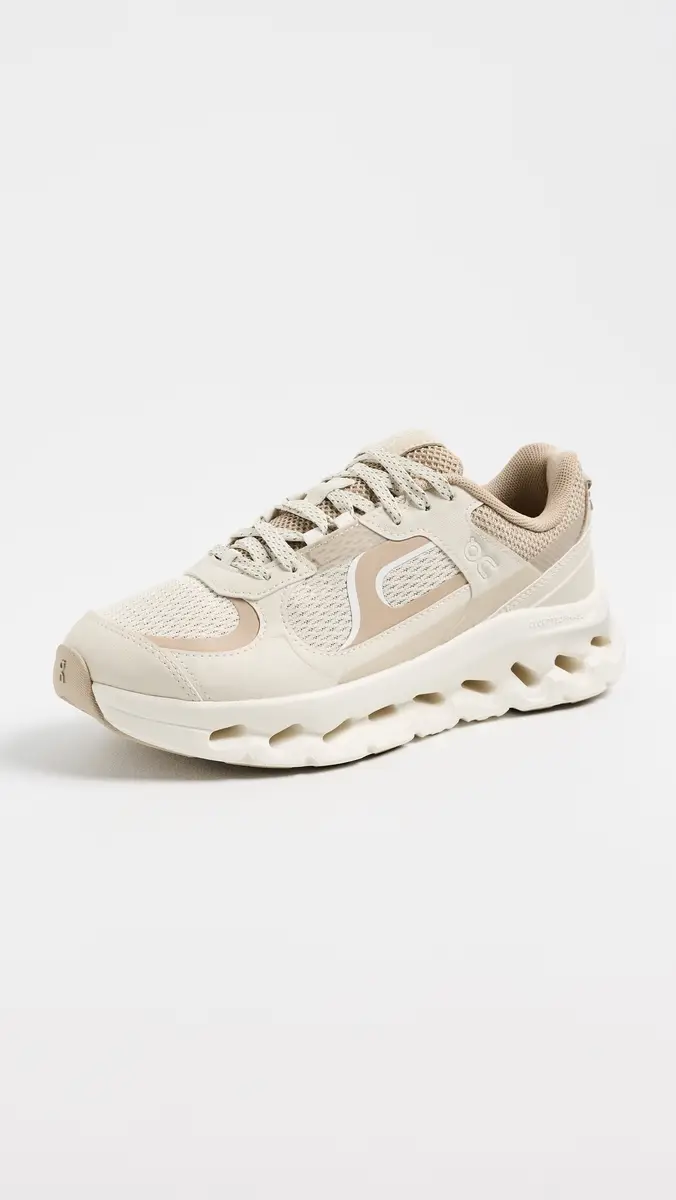ON Cloudtilt Arc Sneakers | Thumbnail 2