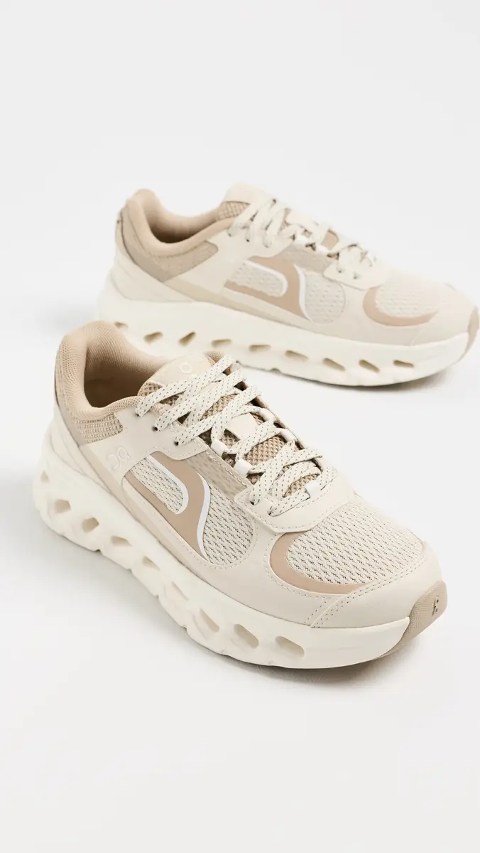 ON Cloudtilt Arc Sneakers | Thumbnail 5
