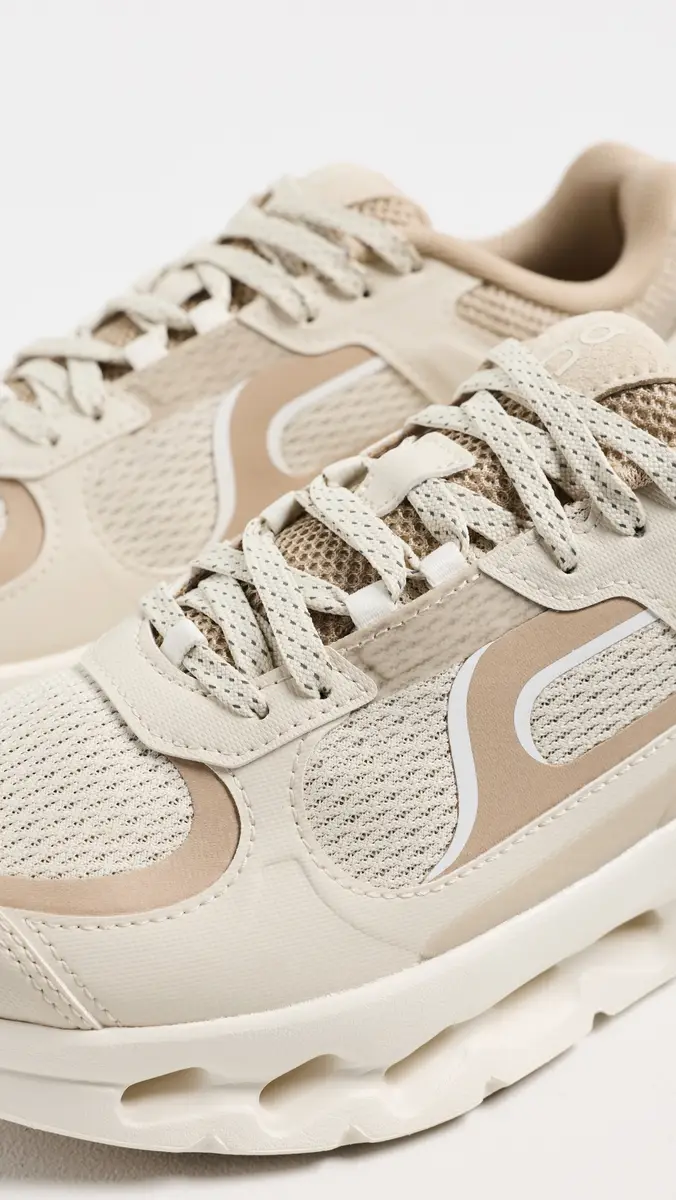 ON Cloudtilt Arc Sneakers | Thumbnail 6