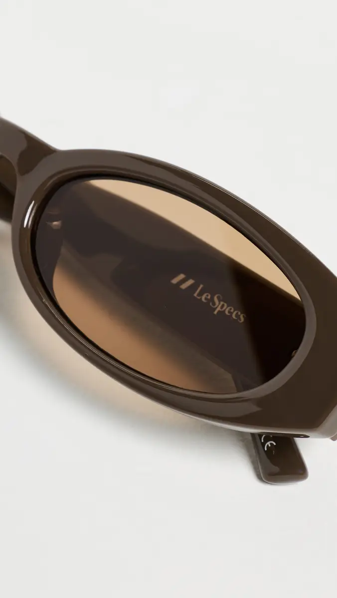 Le Specs Belladonna Sunglasses | Thumbnail 4 Le Specs Belladonna Sunglasses | Thumbnail 4