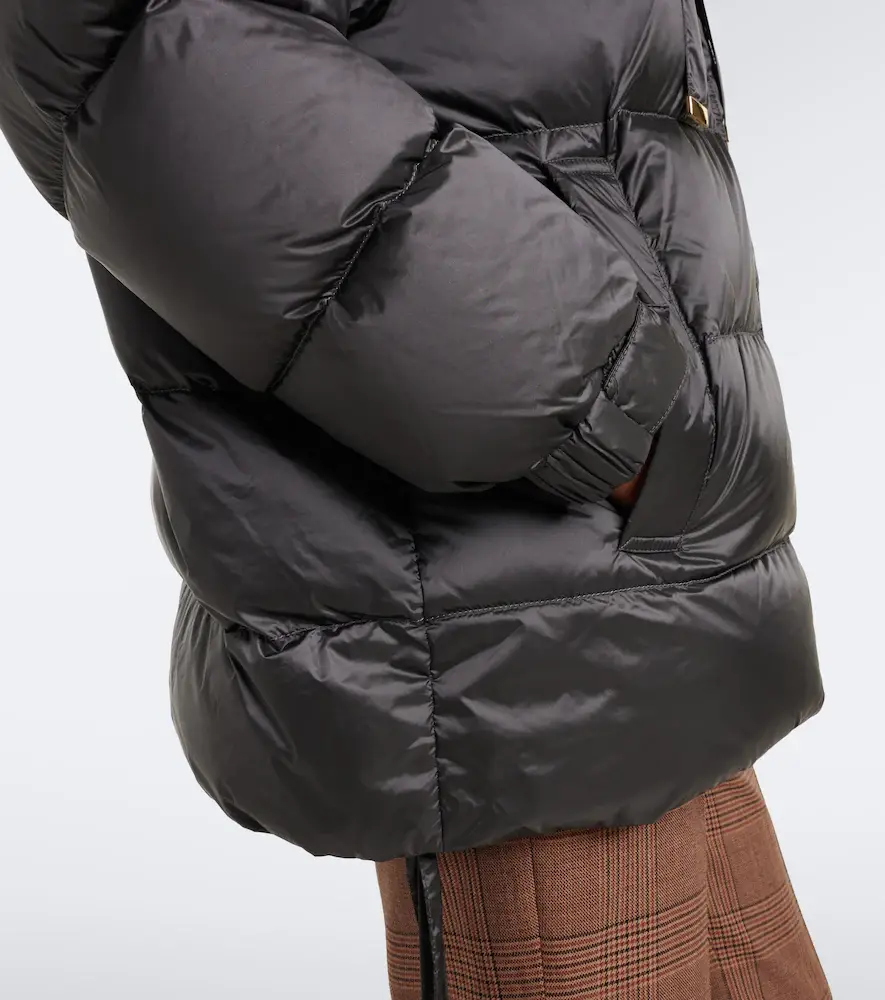 Max Mara Hooded down jacket | Thumbnail 3 Max Mara Hooded down jacket | Thumbnail 3