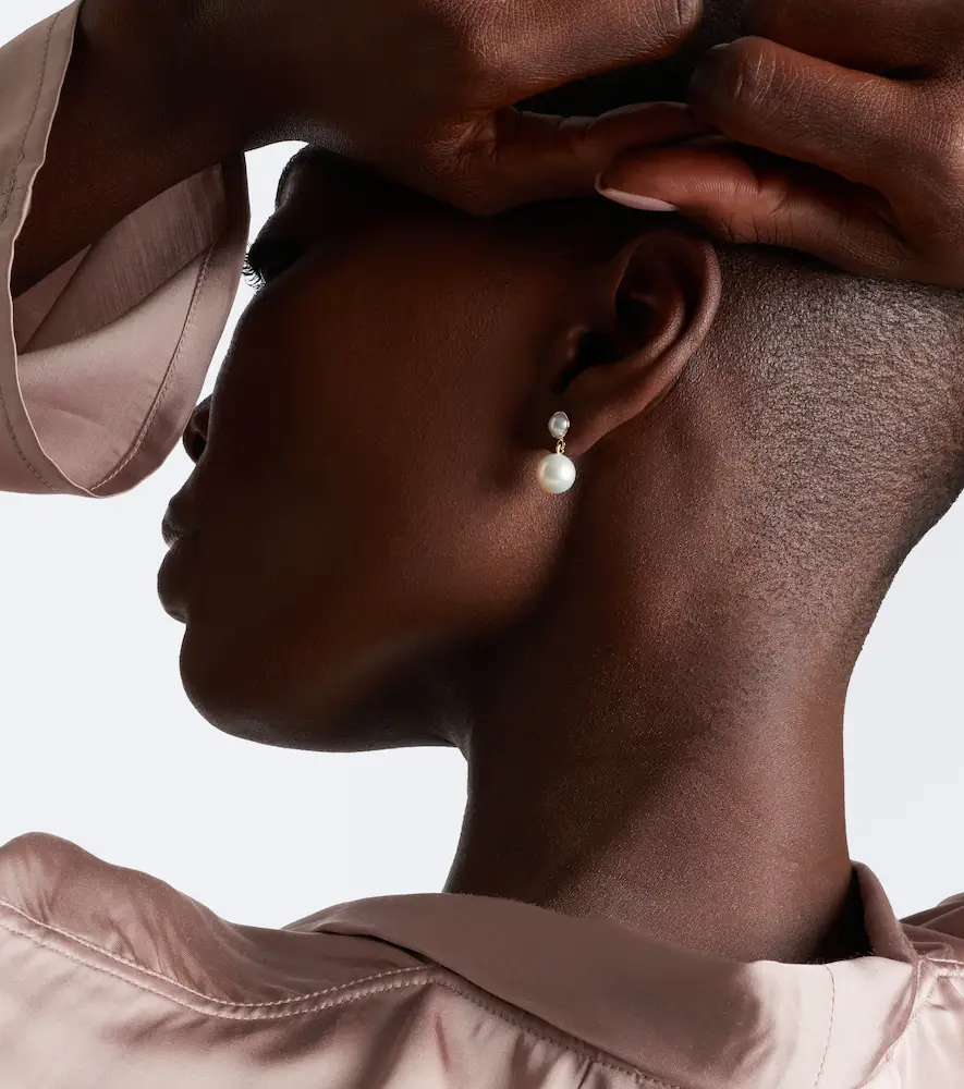 Sophie Bille Brahe Luce de Perle 14kt gold drop earrings with freshwater pearls | Thumbnail 3