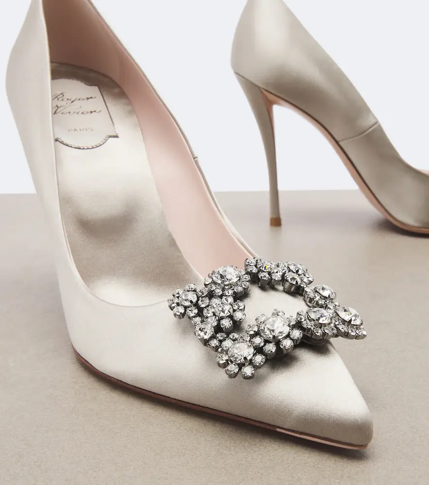 Roger Vivier Flower Strass embellished satin pumps | Thumbnail 4