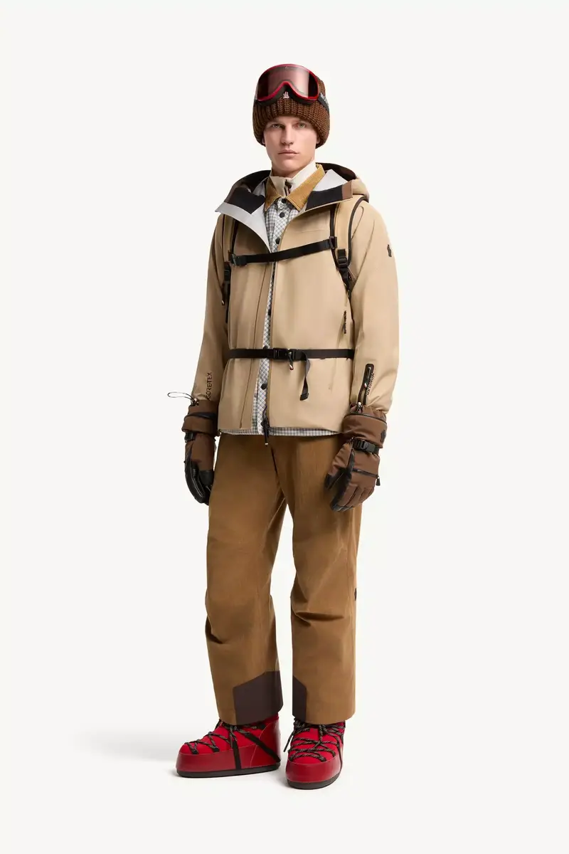 Moncler Grenoble Hinterburgs Hooded Gore-tex Ski Shell Jacket | Thumbnail 3 Moncler Grenoble Hinterburgs Hooded Gore-tex Ski Shell Jacket | Thumbnail 3