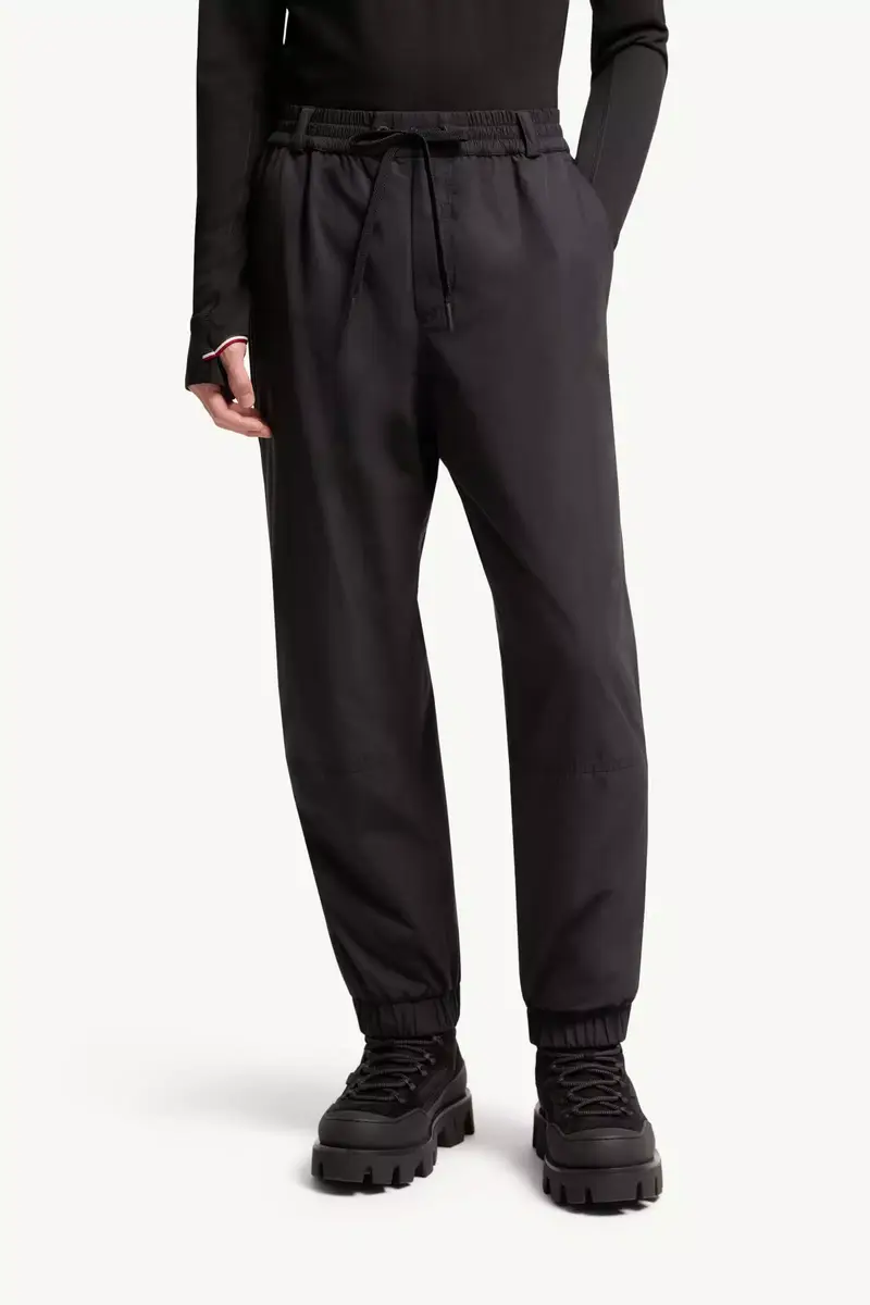 Moncler Grenoble Jogging Pants | Thumbnail 5 Moncler Grenoble Jogging Pants | Thumbnail 5