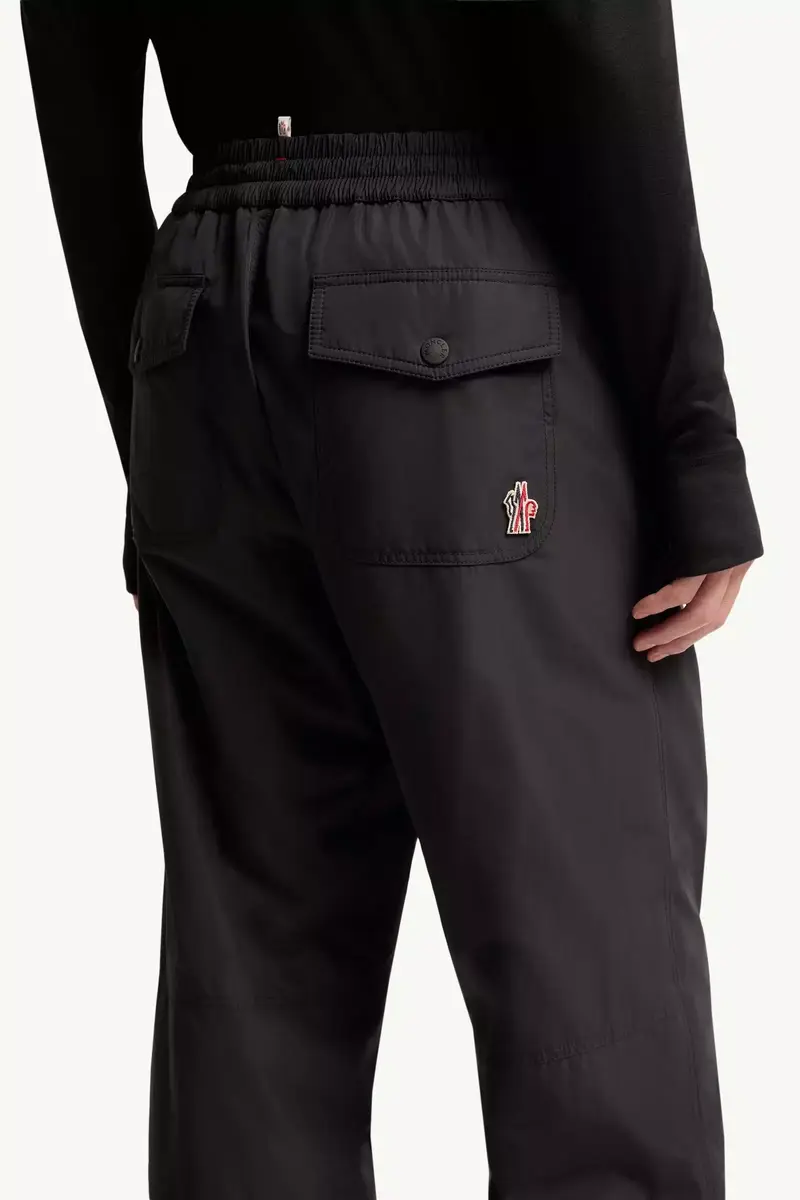 Moncler Grenoble Jogging Pants | Thumbnail 7 Moncler Grenoble Jogging Pants | Thumbnail 7