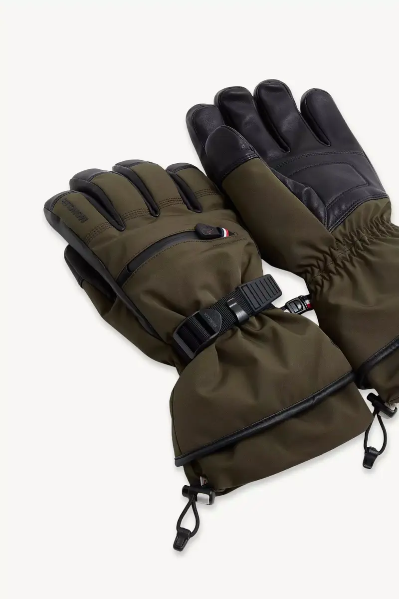 Moncler Grenoble Padded Gloves | Thumbnail 6 Moncler Grenoble Padded Gloves | Thumbnail 6