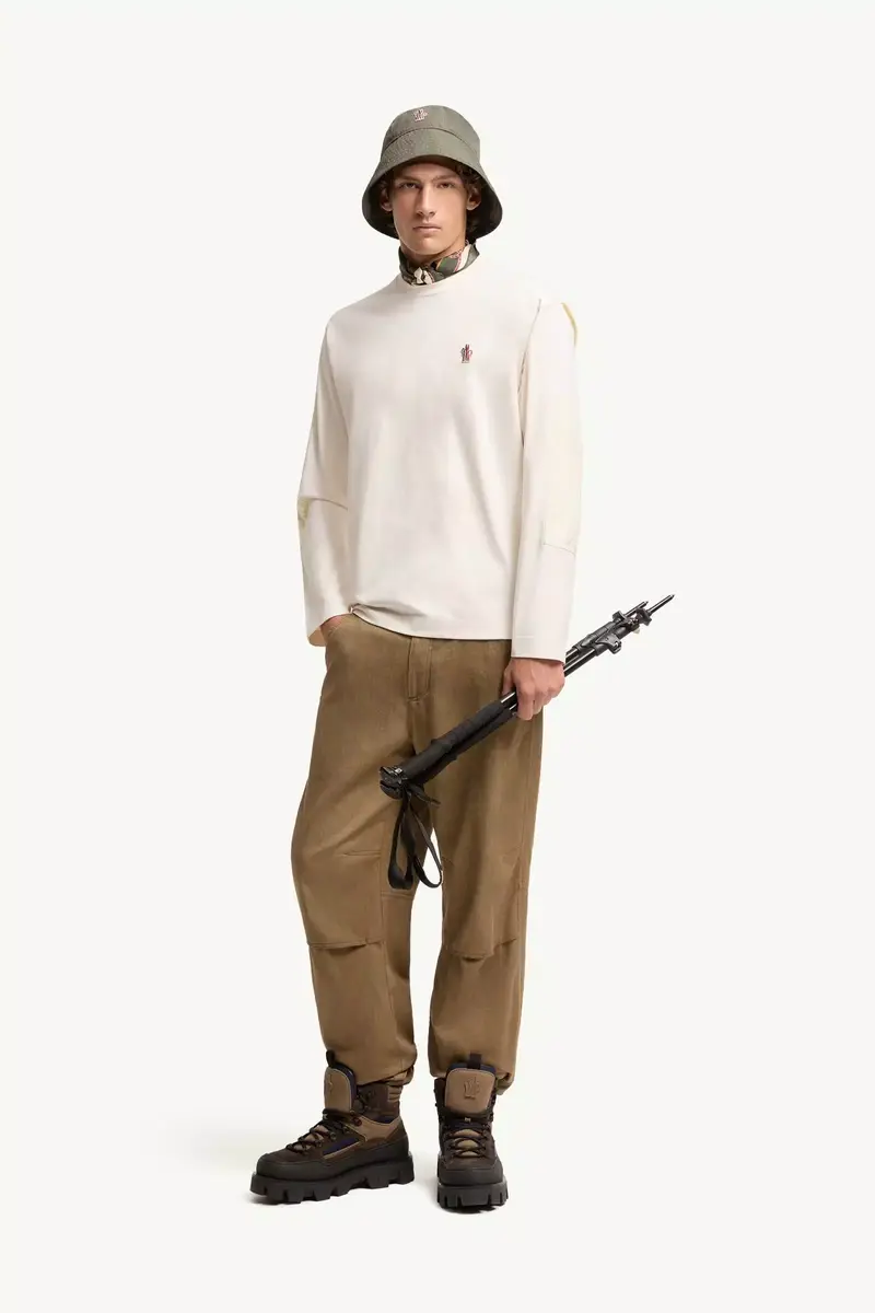 Moncler Grenoble Logo Cotton Long Sleeve T-shirt | Thumbnail 2 Moncler Grenoble Logo Cotton Long Sleeve T-shirt | Thumbnail 2