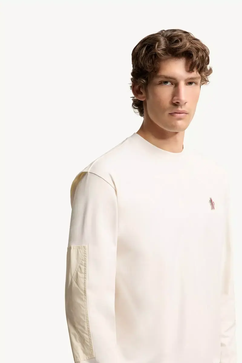 Moncler Grenoble Logo Cotton Long Sleeve T-shirt | Thumbnail 6 Moncler Grenoble Logo Cotton Long Sleeve T-shirt | Thumbnail 6