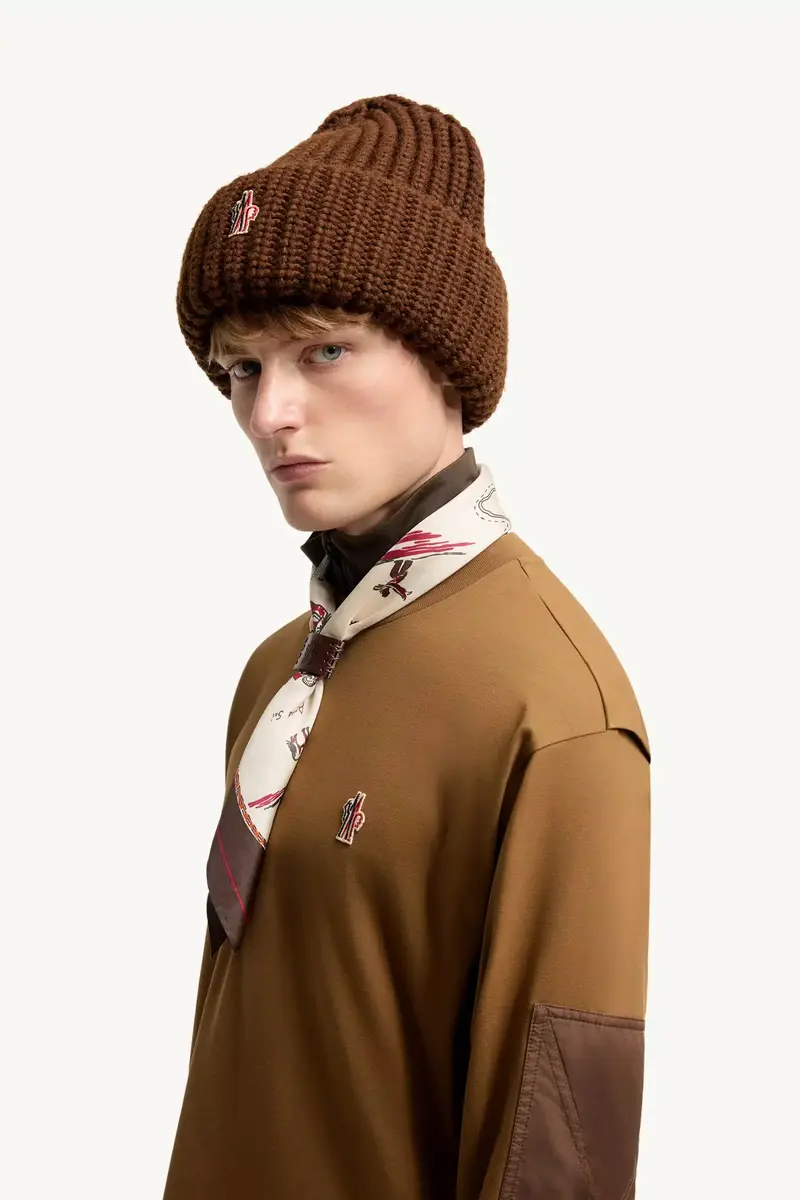 Moncler Grenoble Logo Cotton Long Sleeve T-shirt | Thumbnail 4
