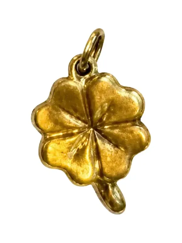 18K Gold Clover Pendant 18K Gold Clover Pendant