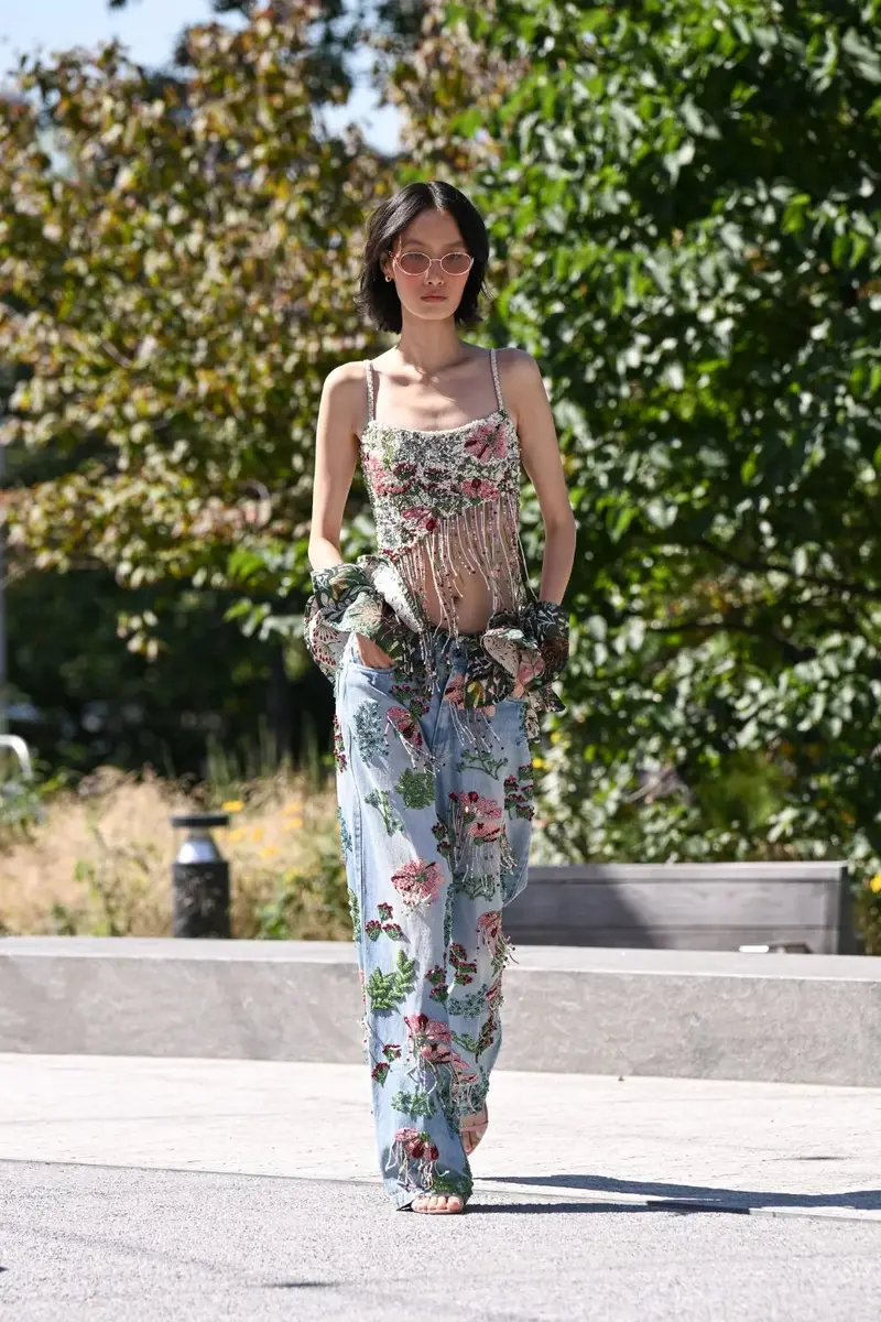 PatBo ROSALIE EMBROIDERED DENIM PANTS (RUNWAY) | Thumbnail 2 PatBo ROSALIE EMBROIDERED DENIM PANTS (RUNWAY) | Thumbnail 2