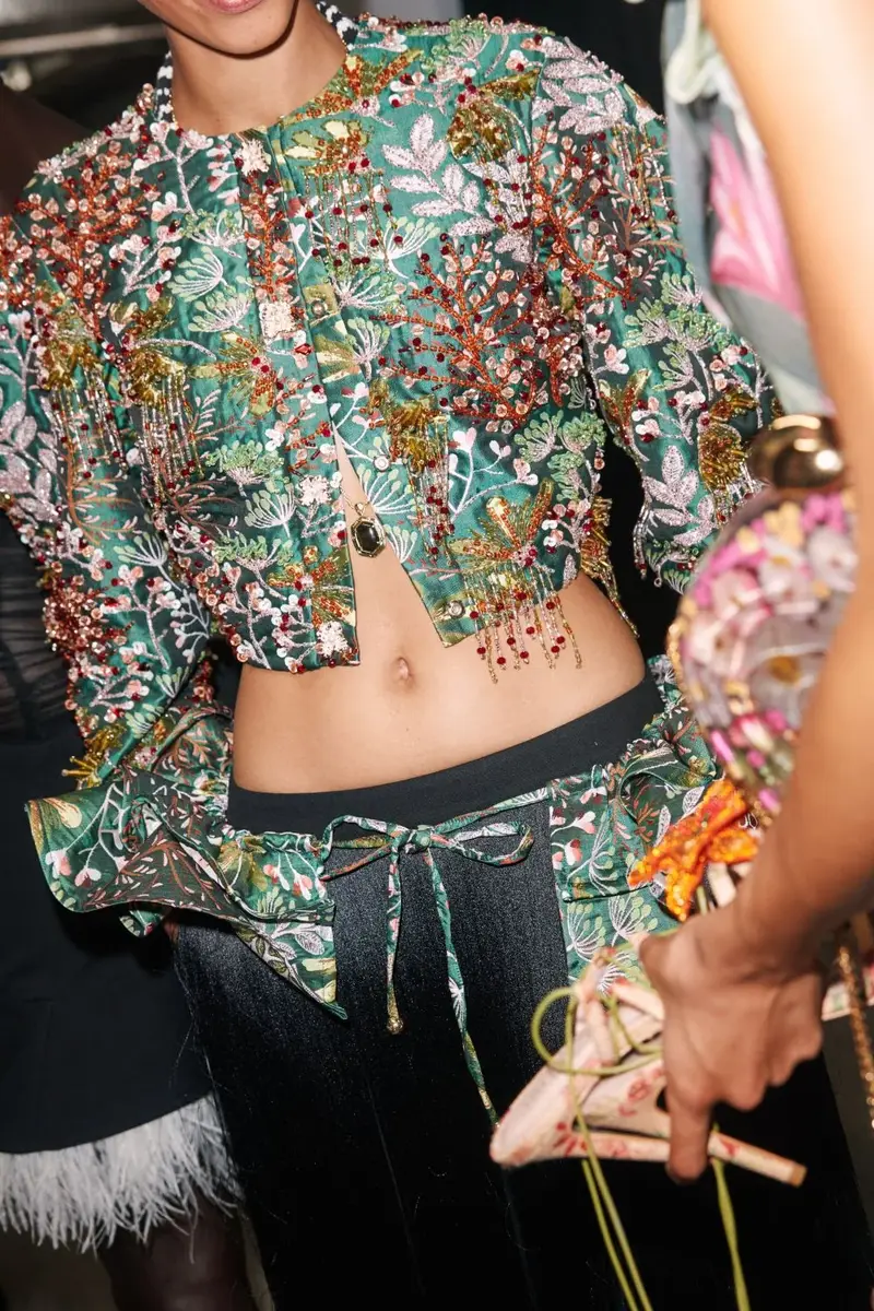 PatBo ROSALIE JACQUARD FLORAL EMBROIDERED CROPPED JACKET (RUNWAY) | Thumbnail 4