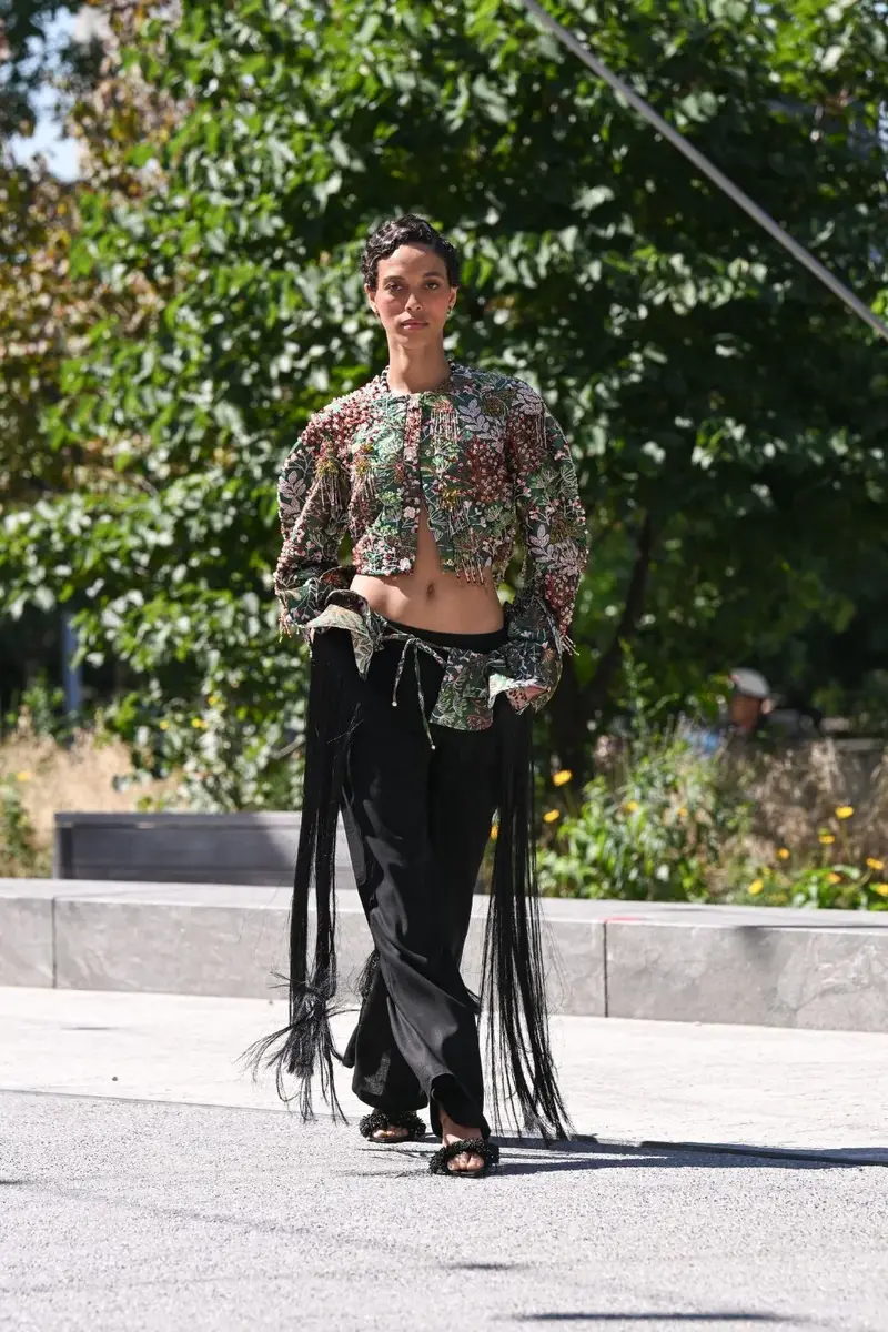PatBo ROSALIE JACQUARD FLORAL EMBROIDERED CROPPED JACKET (RUNWAY)