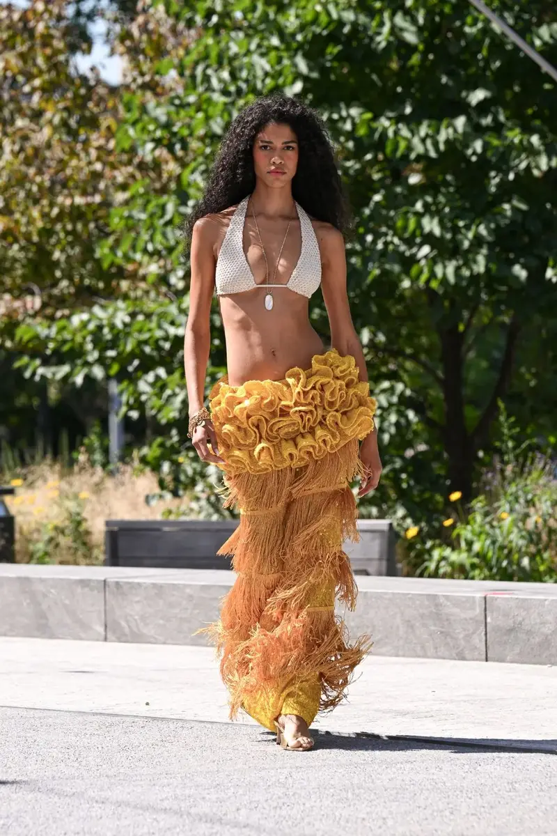 PatBo SERENA CROCHET TOP (RUNWAY)