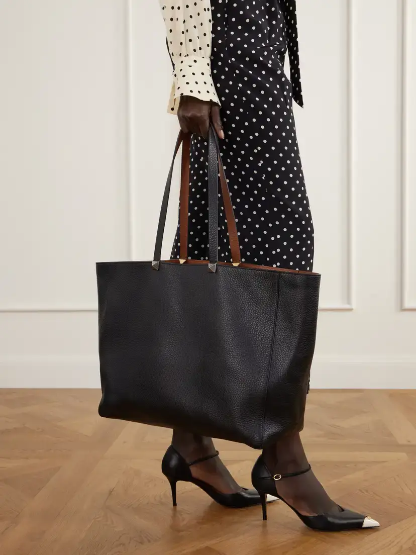 Valentino Garavani Rockstud Double Reversible Studded Textured-leather Tote Bag | Thumbnail 2