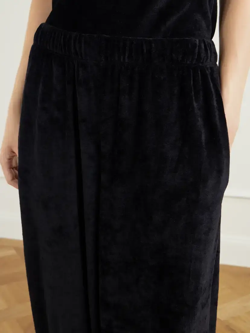 Suzie Kondi Paxos Velour Tapered Track Pants | Thumbnail 5 Suzie Kondi Paxos Velour Tapered Track Pants | Thumbnail 5