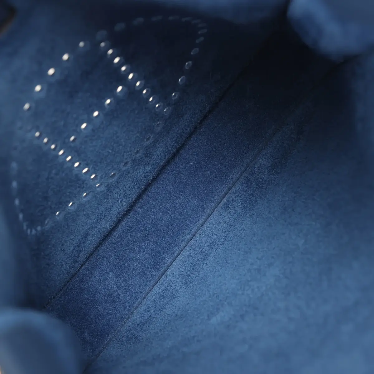 HERMÈS Hermes Evelyne 23 Bleu Tie Clemence Palladium Hardware | Thumbnail 8 HERMÈS Hermes Evelyne 23 Bleu Tie Clemence Palladium Hardware | Thumbnail 8