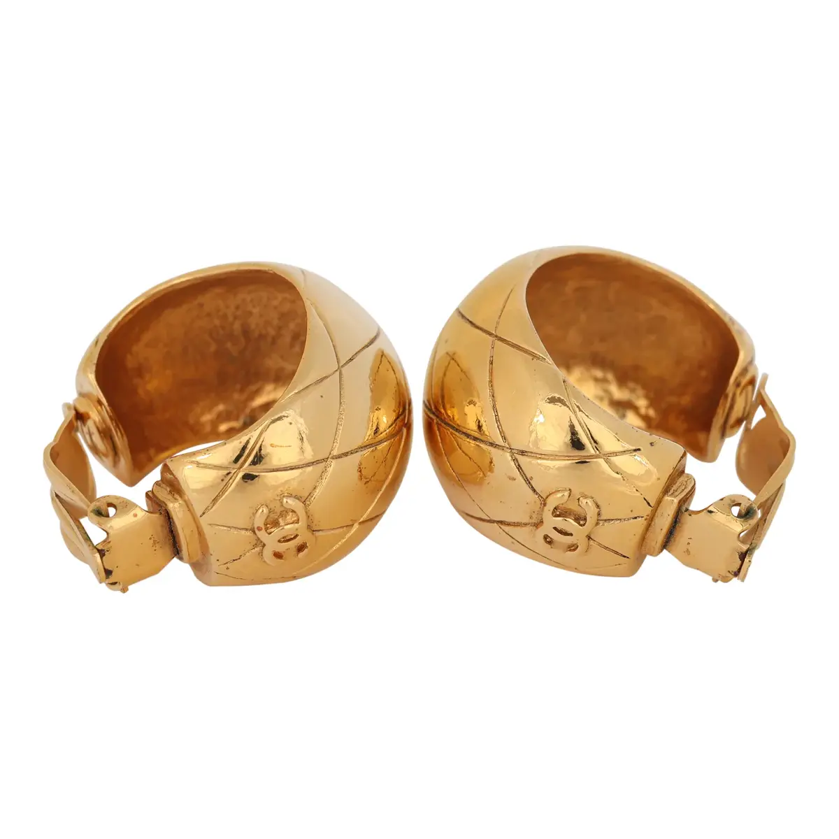 Chanel Vintage Chanel CC Quilted Hoop Clip On Earrings Gold Plated Hardware | Thumbnail 4 Chanel Vintage Chanel CC Quilted Hoop Clip On Earrings Gold Plated Hardware | Thumbnail 4