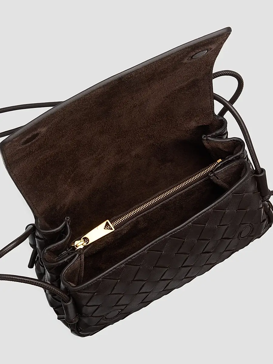 Bottega Veneta Women's Intrecciato Leather Pouch | Thumbnail 4 Bottega Veneta Women's Intrecciato Leather Pouch | Thumbnail 4