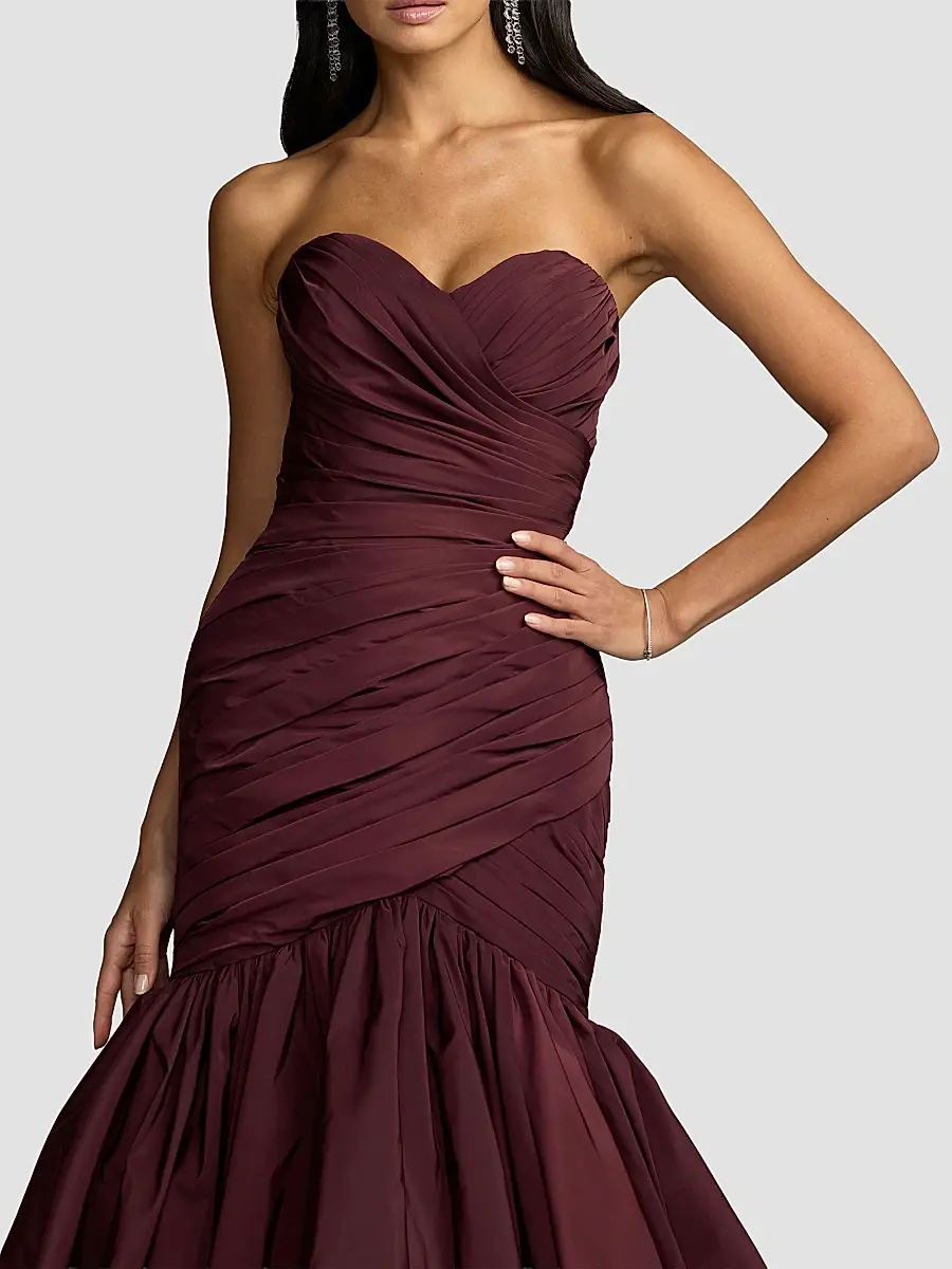 Mac Duggal Women's Strapless Tiered-Bubble Faille Trumpet Gown | Thumbnail 4 Mac Duggal Women's Strapless Tiered-Bubble Faille Trumpet Gown | Thumbnail 4