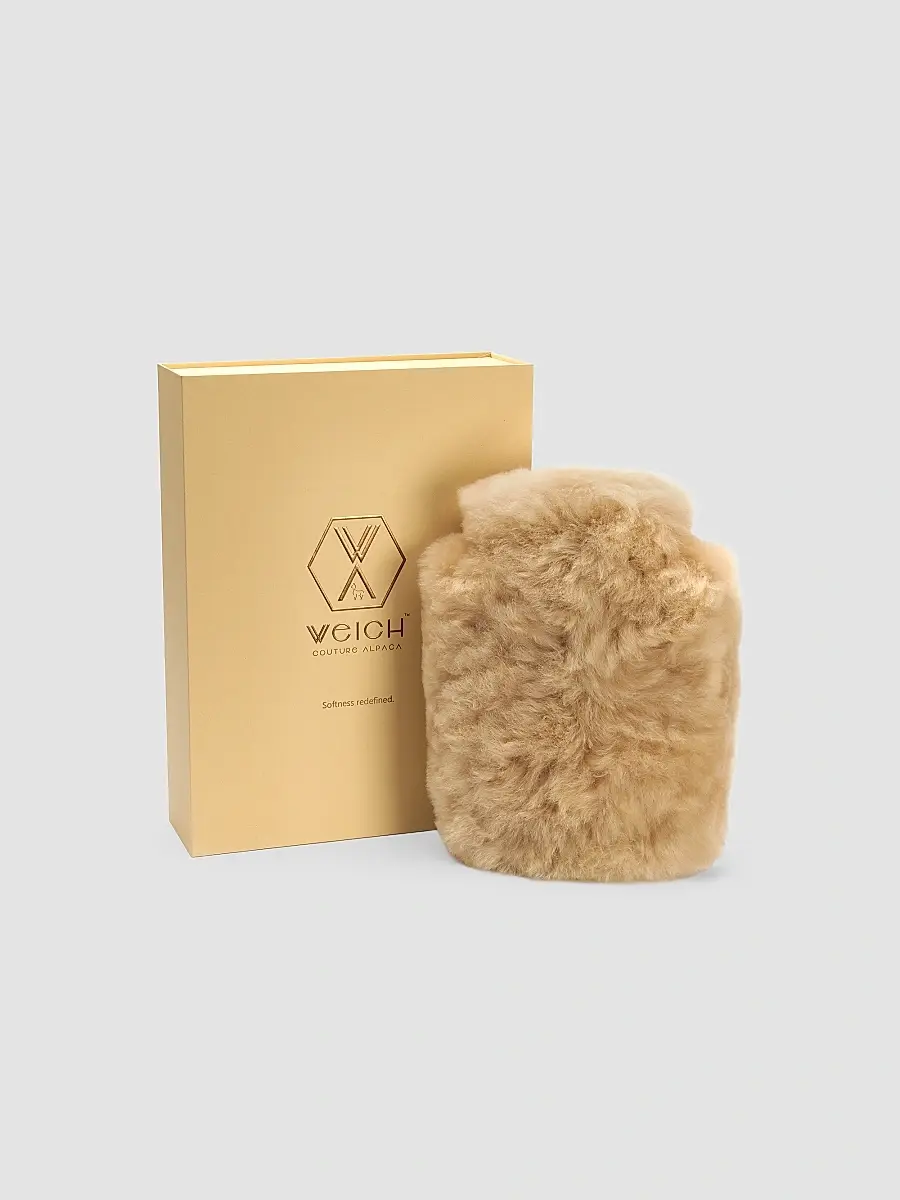 Weich Couture Alpaca Calmo Large Alpaca Fur Hot Water Bottle | Thumbnail 2 Weich Couture Alpaca Calmo Large Alpaca Fur Hot Water Bottle | Thumbnail 2
