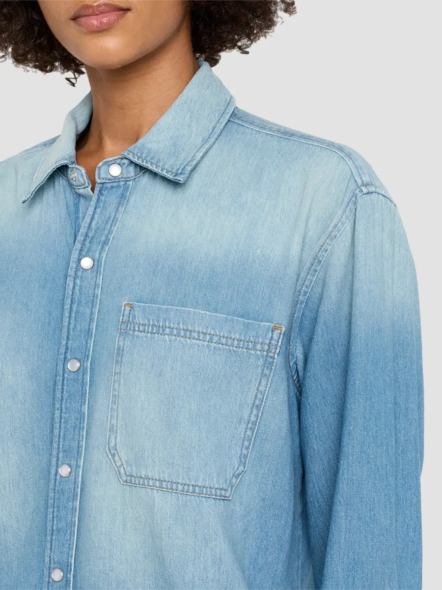 RE/DONE Women's Easy Denim Shirt | Thumbnail 5 RE/DONE Women's Easy Denim Shirt | Thumbnail 5