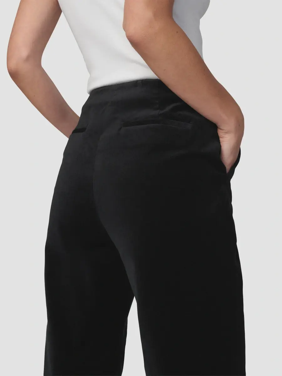 Joe's Jeans Women's The Velveteen Slim Clean Pants | Thumbnail 7 Joe's Jeans Women's The Velveteen Slim Clean Pants | Thumbnail 7