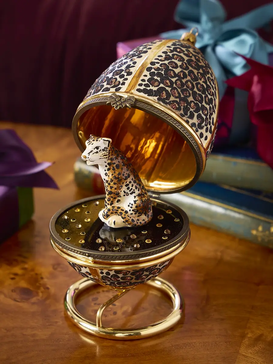 Komozja Leopard Hinged Egg Ornament