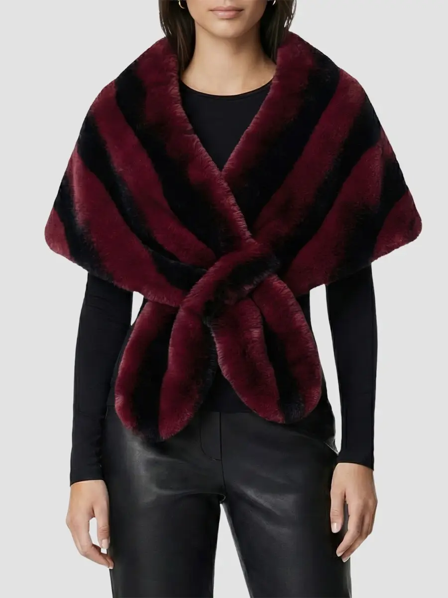 Lyla Grant Women's Fluffy Chinchilla Stole | Thumbnail 3