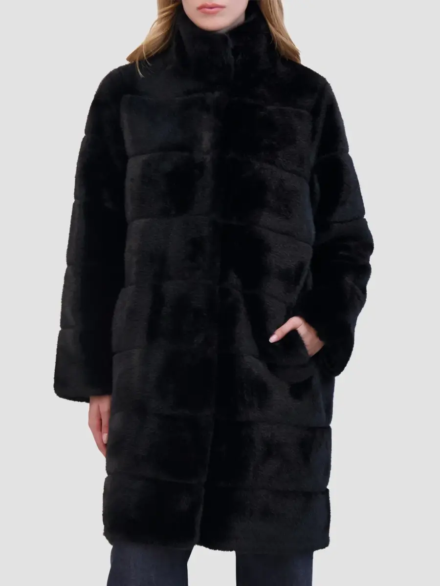 Lyla Grant Women's Faux Fur Mink Reversible Short Coat | Thumbnail 3 Lyla Grant Women's Faux Fur Mink Reversible Short Coat | Thumbnail 3