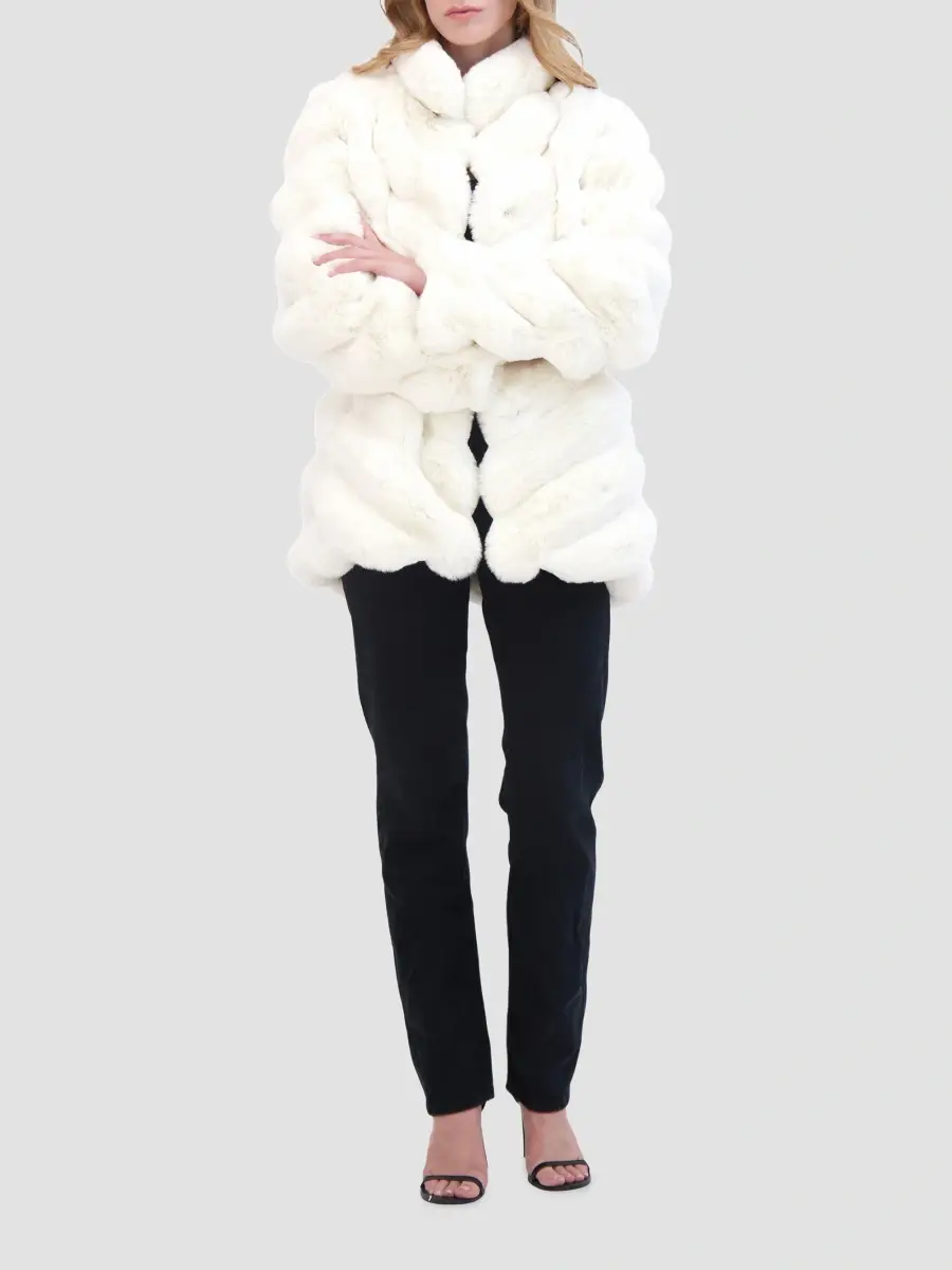 Lyla Grant Women's Faux Fur Chinchilla Jacket | Thumbnail 2 Lyla Grant Women's Faux Fur Chinchilla Jacket | Thumbnail 2