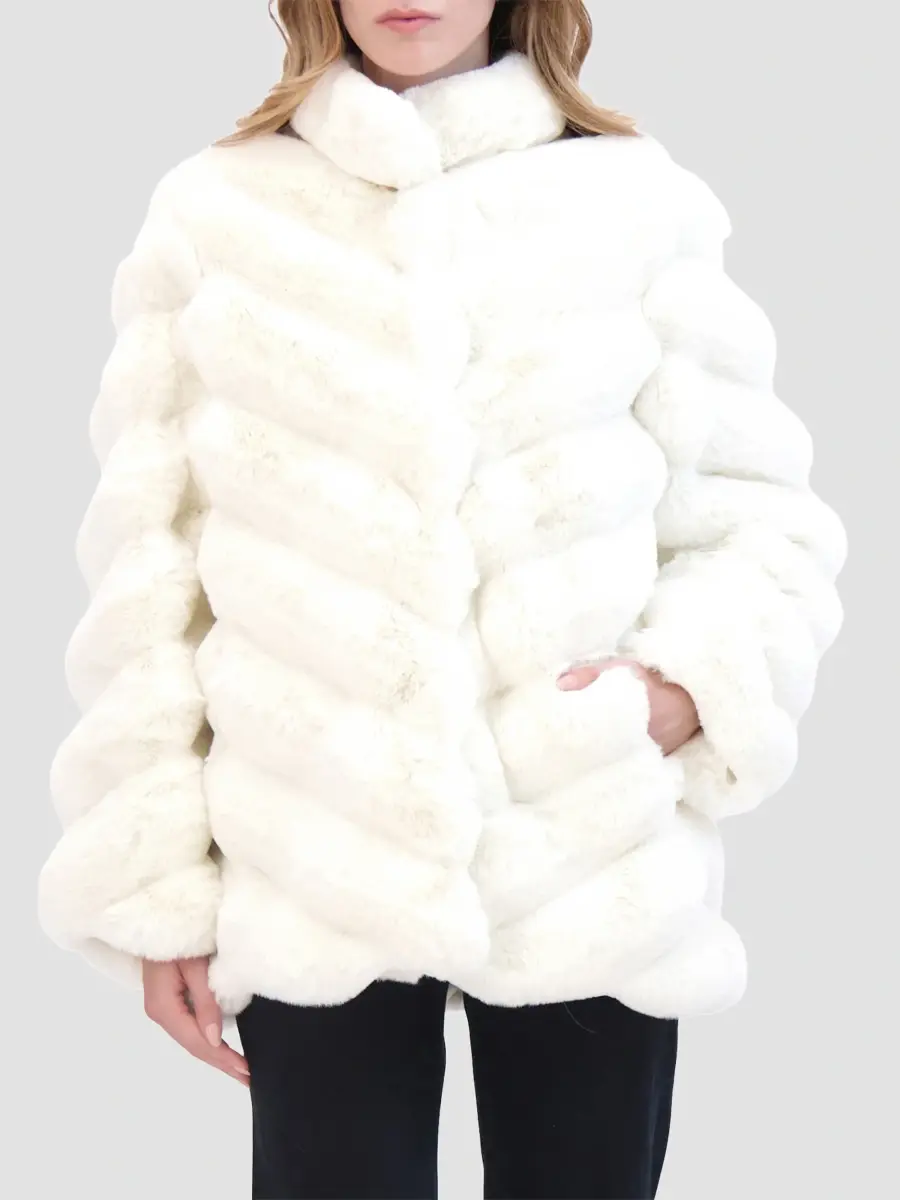 Lyla Grant Women's Faux Fur Chinchilla Jacket | Thumbnail 3 Lyla Grant Women's Faux Fur Chinchilla Jacket | Thumbnail 3