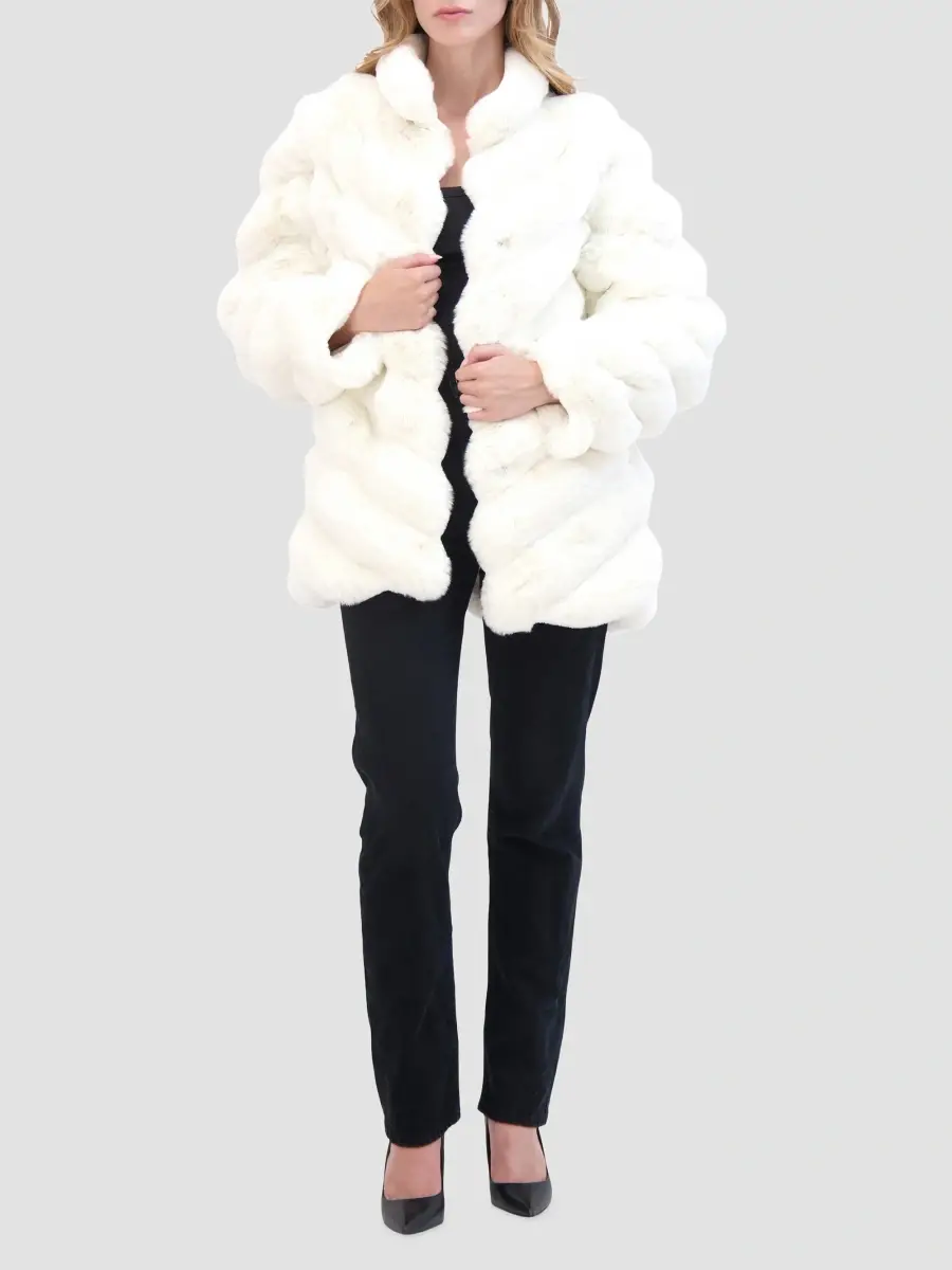 Lyla Grant Women's Faux Fur Chinchilla Jacket | Thumbnail 6 Lyla Grant Women's Faux Fur Chinchilla Jacket | Thumbnail 6