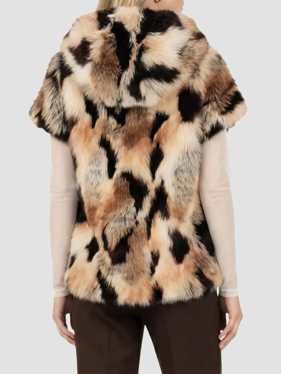 Lyla Grant Women's Faux Fur Fox Reversible Hooded Vest | Thumbnail 5 Lyla Grant Women's Faux Fur Fox Reversible Hooded Vest | Thumbnail 5