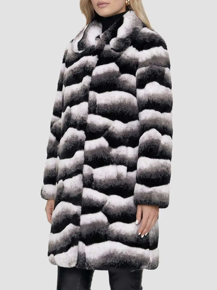 Lyla Grant Women's Faux Fur Chinchilla Short Coat | Thumbnail 4 Lyla Grant Women's Faux Fur Chinchilla Short Coat | Thumbnail 4