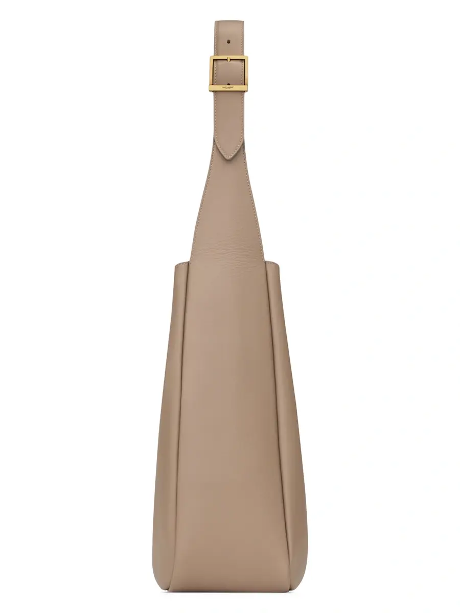Saint Laurent Women's Le 5 à 7 Supple Large Shoulder Bag in Smooth Leather - Dusty Grey | Thumbnail 4 Saint Laurent Women's Le 5 à 7 Supple Large Shoulder Bag in Smooth Leather - Dusty Grey | Thumbnail 4