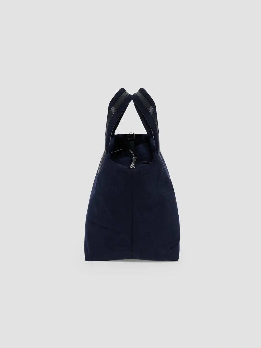 Vee Collective Women's The Essence Wool Tote Bag | Thumbnail 2
