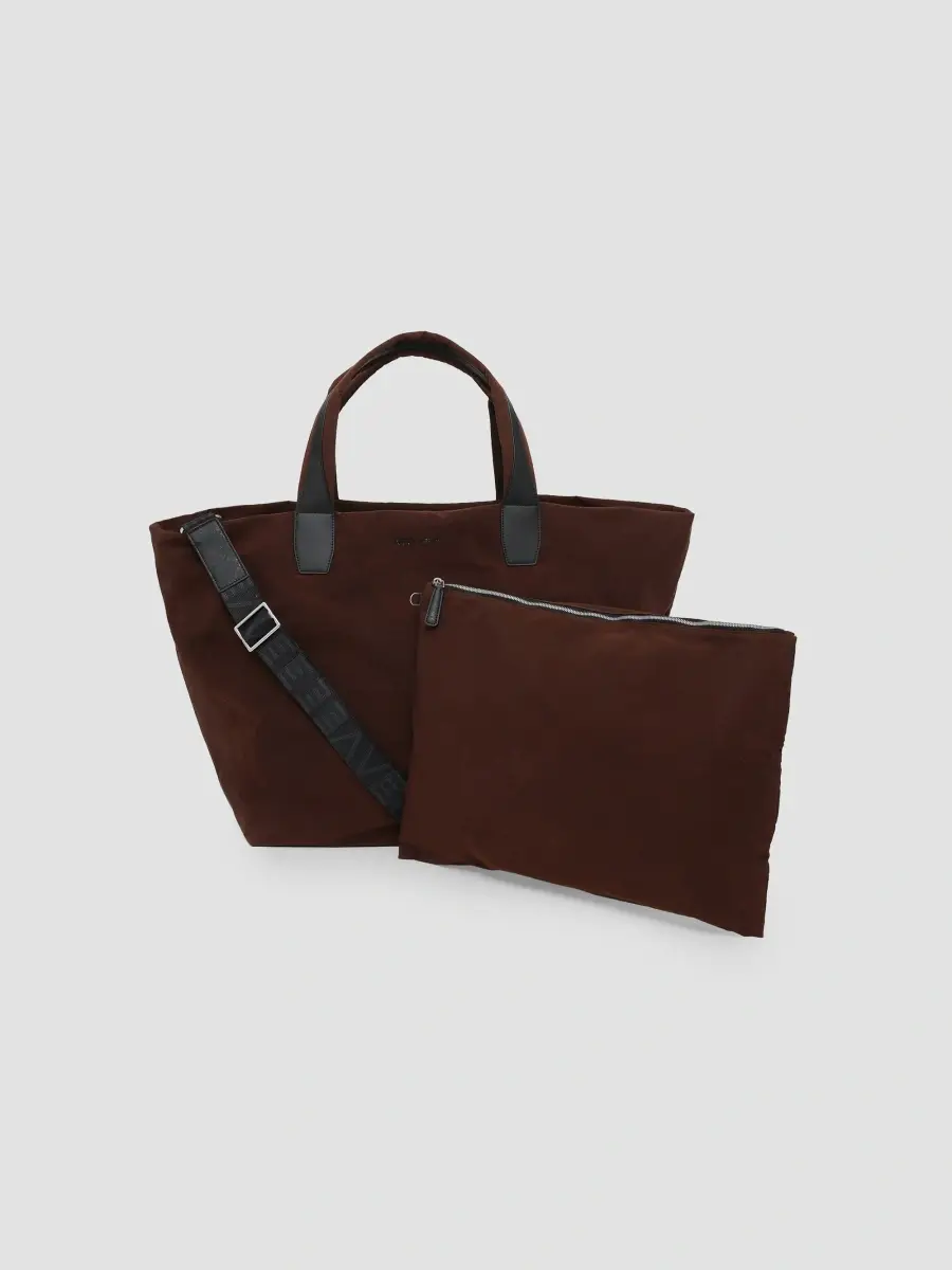 Vee Collective Women's The Trench Essence Weekender Bag | Thumbnail 3 Vee Collective Women's The Trench Essence Weekender Bag | Thumbnail 3