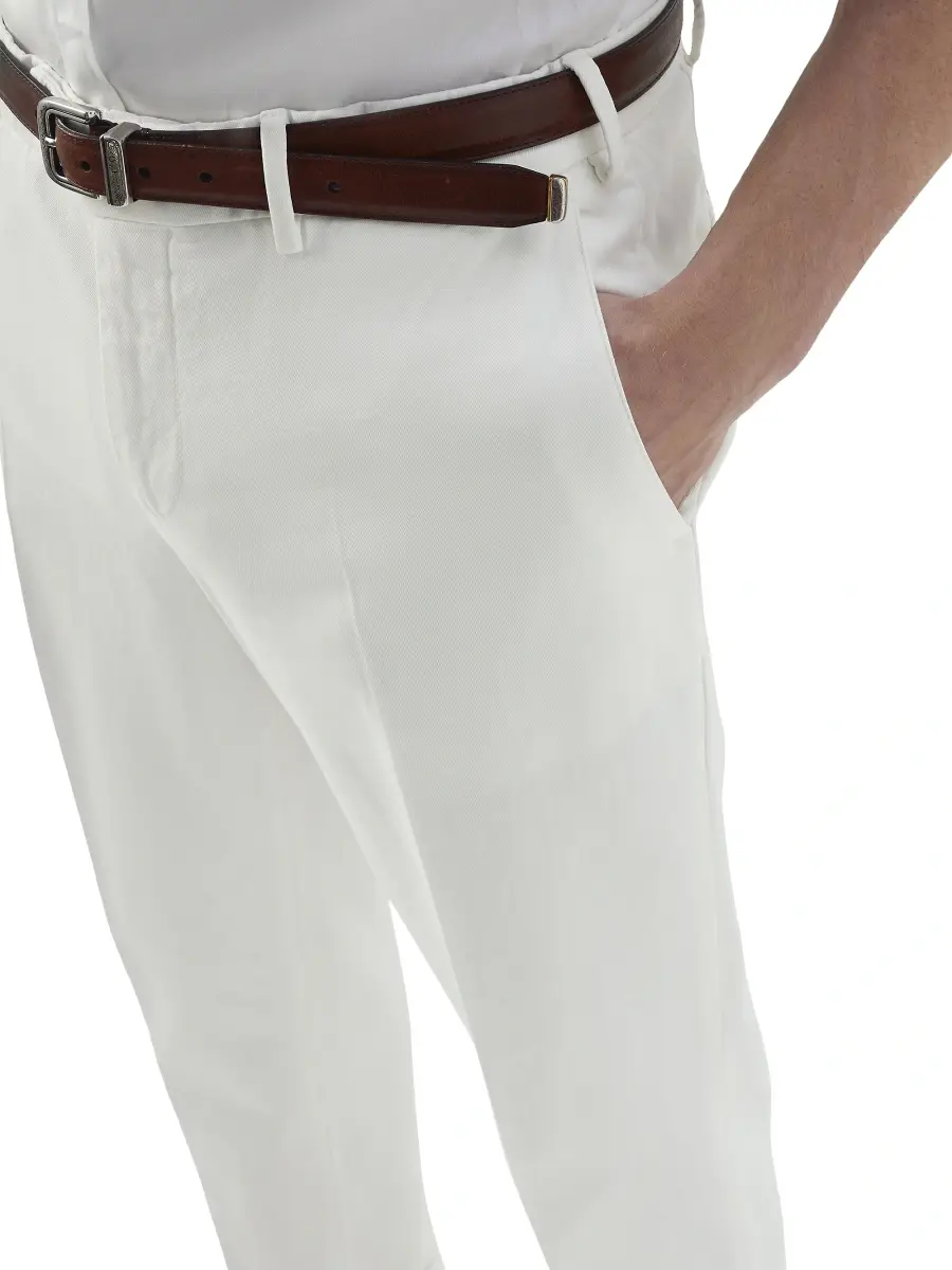 Brunello Cucinelli Men's Garment-Dyed Italian Fit Trousers In Twisted Cotton Gabardine | Thumbnail 4