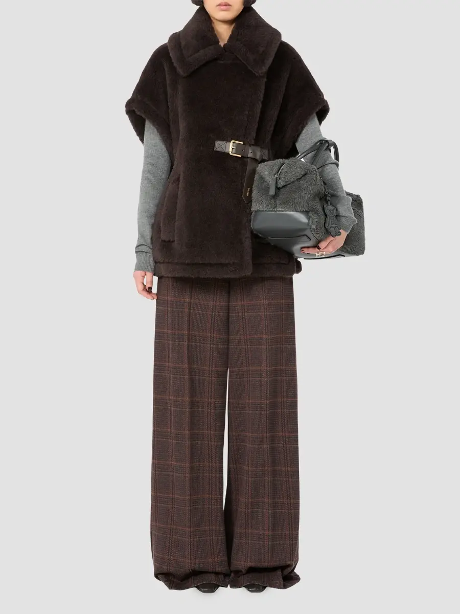 Max Mara Women's Cape in Alpaca and Wool Teddy Fabric | Thumbnail 2