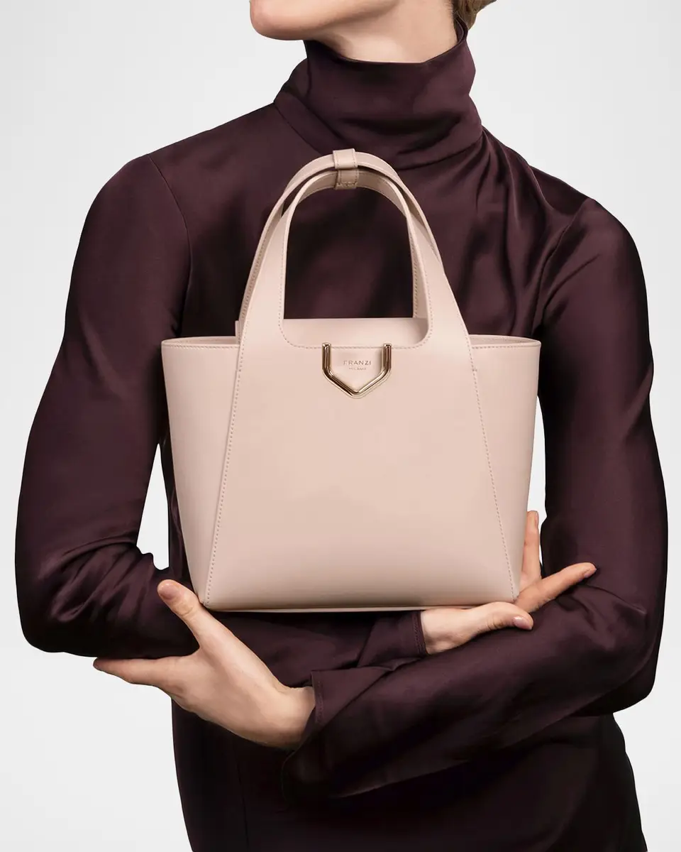Franzi Carla Leather Bucket Bag | Thumbnail 2
