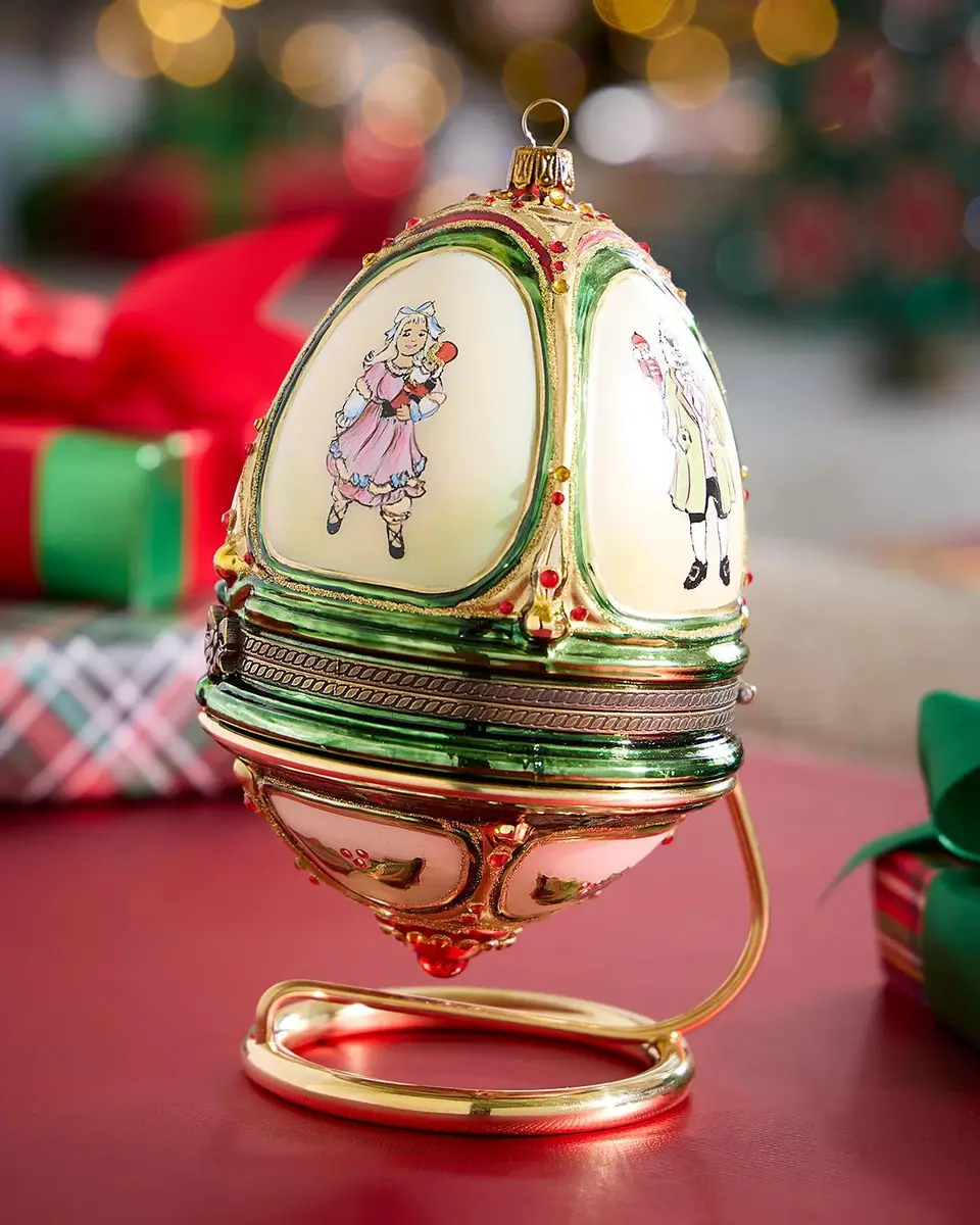 Komozja Christmas Tree with Presents in Hinged Egg Christmas Ornament with Stand | Thumbnail 5 Komozja Christmas Tree with Presents in Hinged Egg Christmas Ornament with Stand | Thumbnail 5