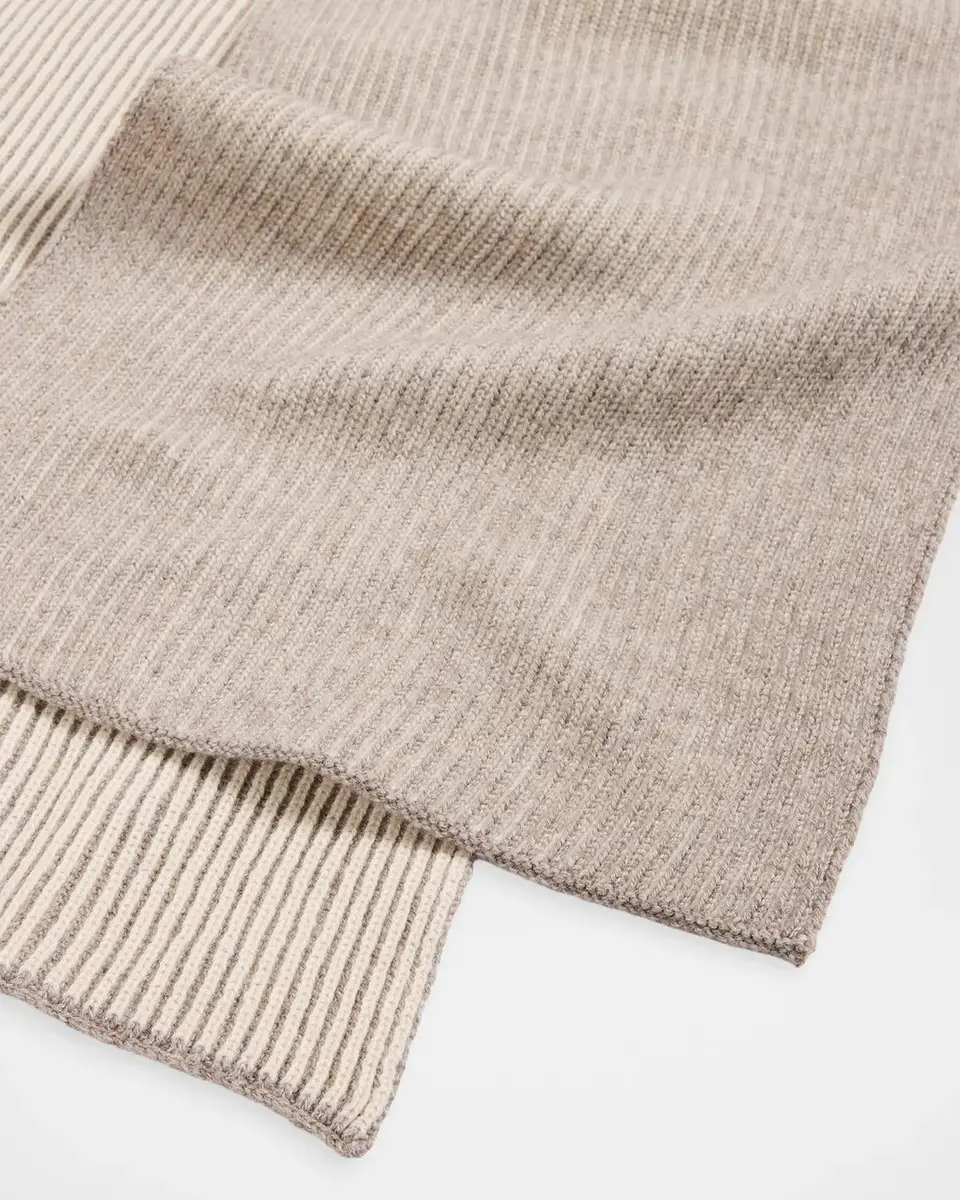 Brunello Cucinelli Men's Vanise Cashmere Ribbed Scarf | Thumbnail 4 Brunello Cucinelli Men's Vanise Cashmere Ribbed Scarf | Thumbnail 4