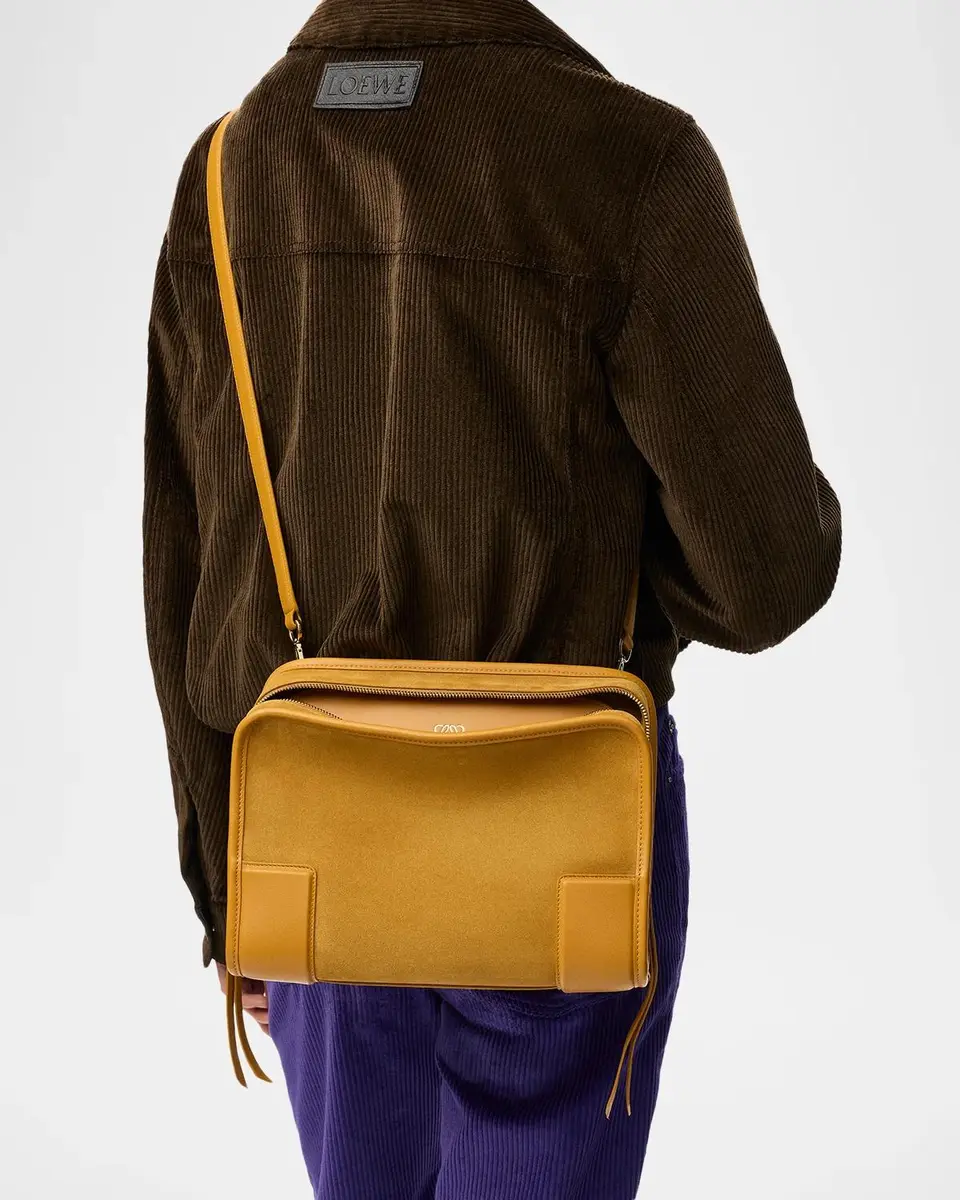 Loewe Amazona 180 Medium Crossbody Bag | Thumbnail 10 Loewe Amazona 180 Medium Crossbody Bag | Thumbnail 10