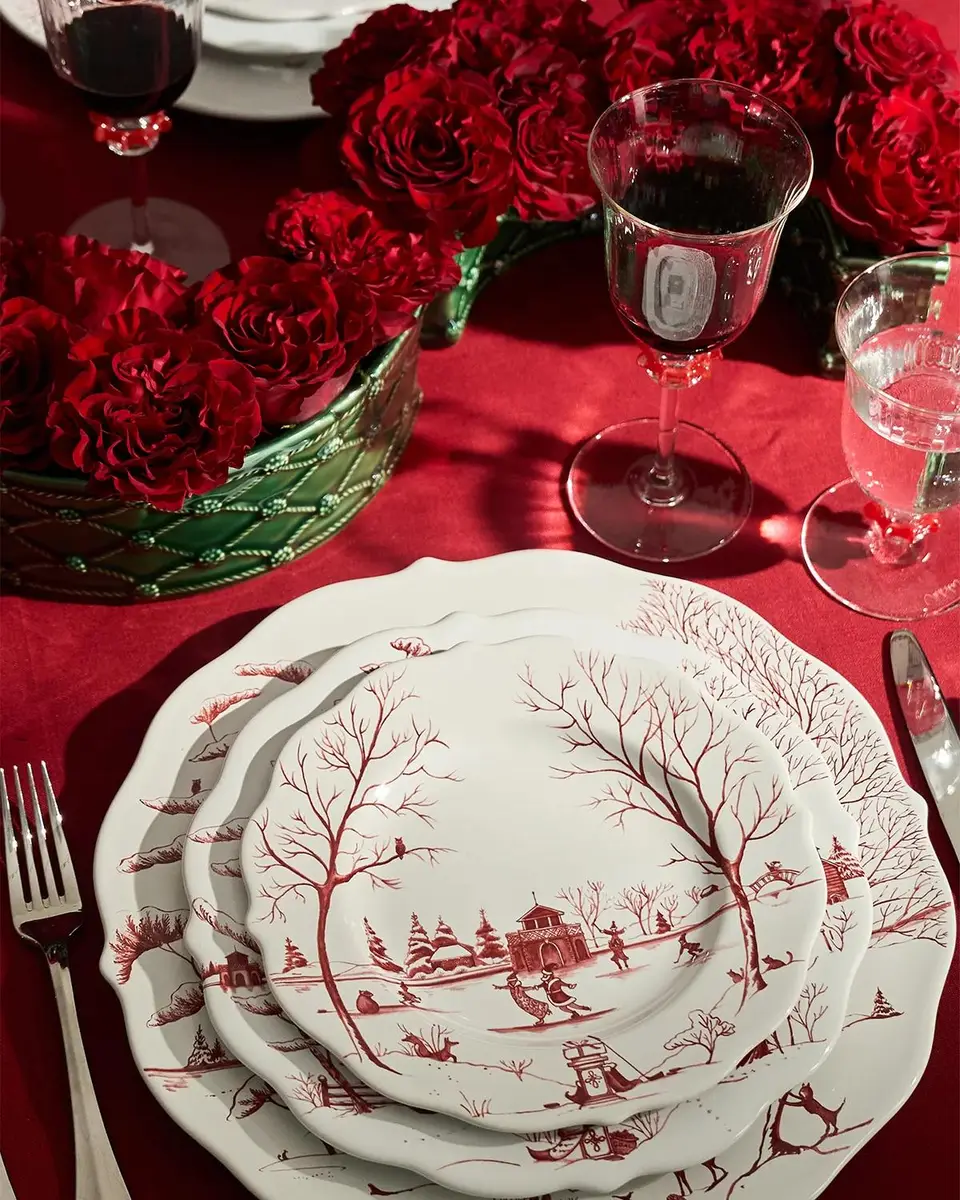 Juliska Berry Scallop Tablecloth, 60" x 120" | Thumbnail 4 Juliska Berry Scallop Tablecloth, 60" x 120" | Thumbnail 4