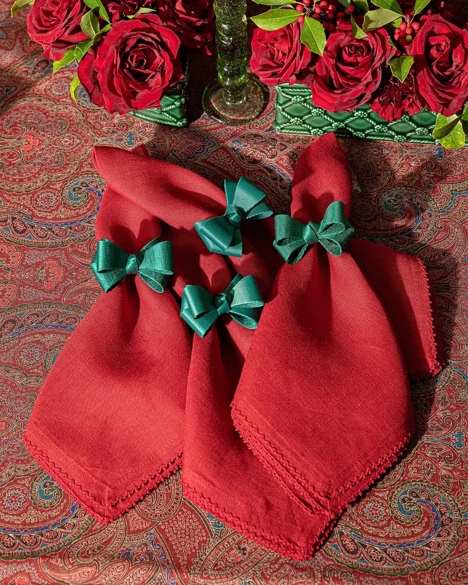 Juliska Berry Scallop Napkins, Set of 4 | Thumbnail 4 Juliska Berry Scallop Napkins, Set of 4 | Thumbnail 4